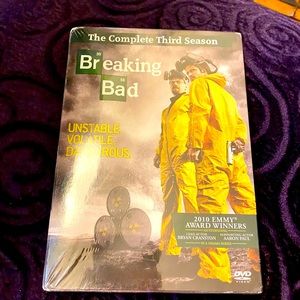 Brand New & Great Holiday Gift 🎁 ~ The 3rd Season Of Breaking Bad Dvd Set!! 😍